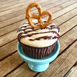 Chocolate Sea Salt Caramel Pretzel